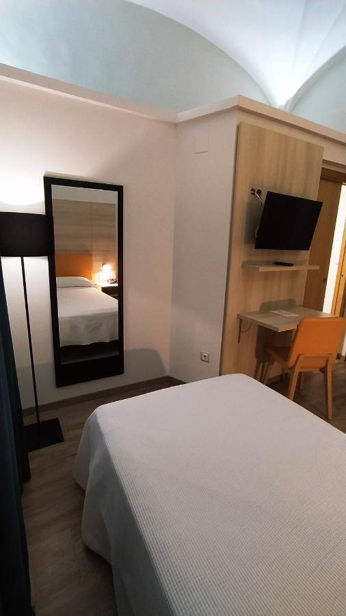 Hotel Balneario El Raposo Puebla de Sancho Pérez Eksteriør billede