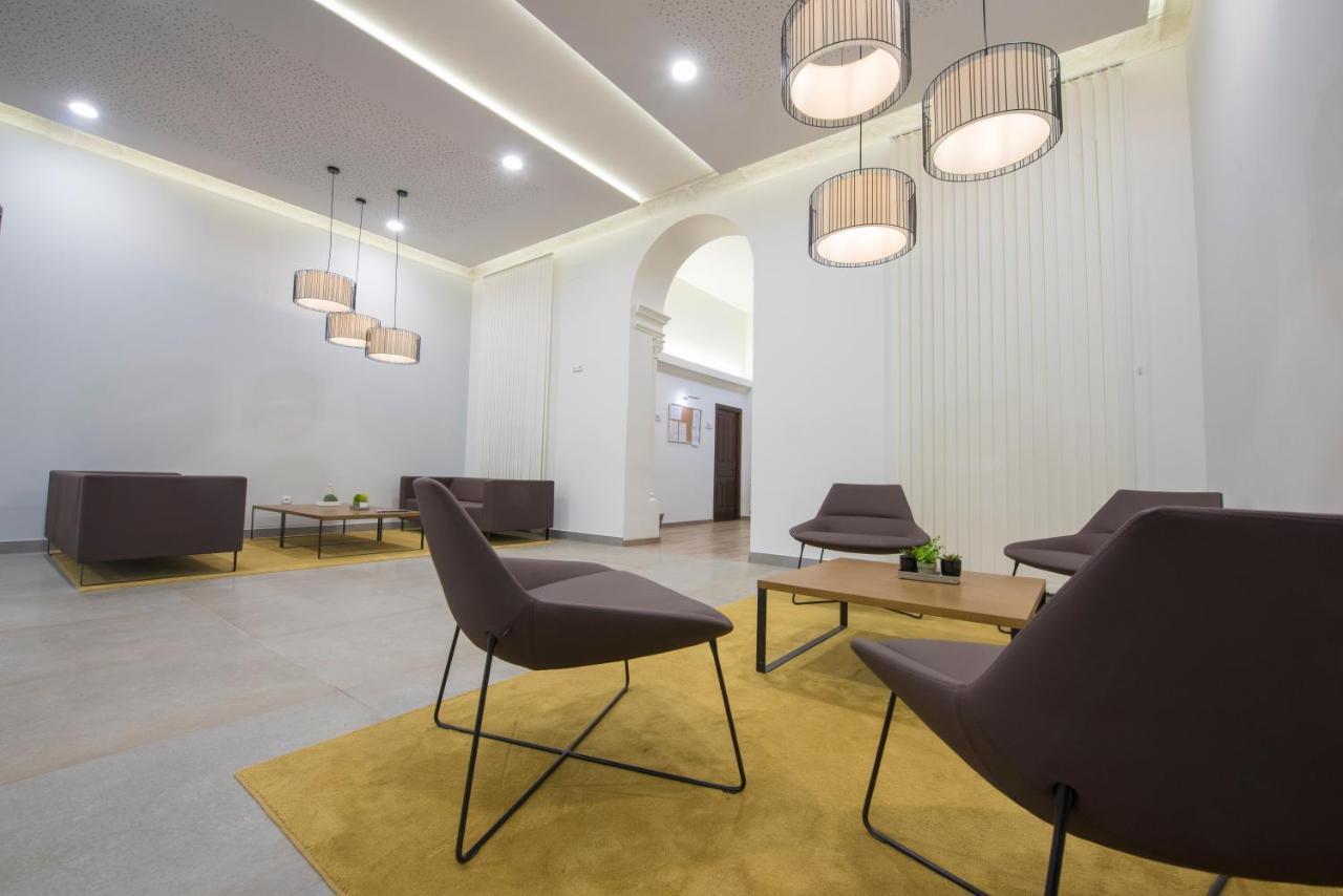 Hotel Balneario El Raposo Puebla de Sancho Pérez Eksteriør billede