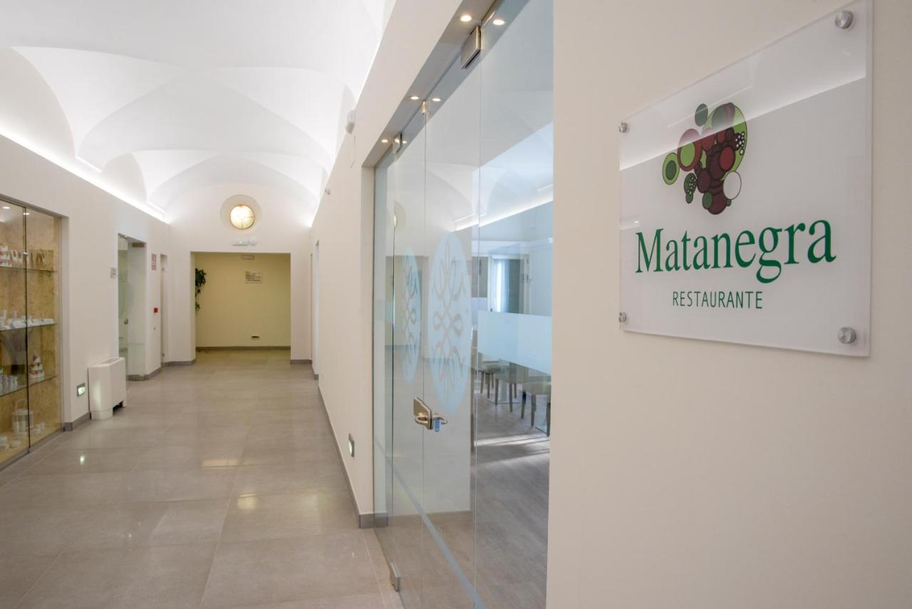 Hotel Balneario El Raposo Puebla de Sancho Pérez Eksteriør billede